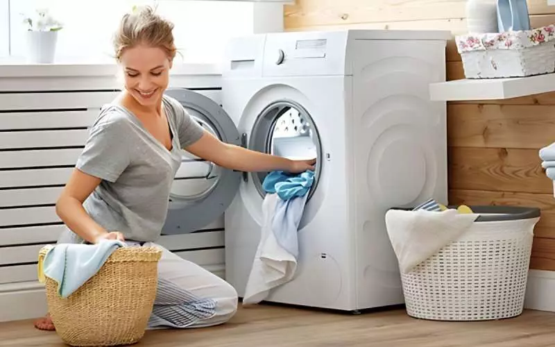 Giặt khô là gì? Khác biệt giữa giặt khô với giặt ướt như thế nào?